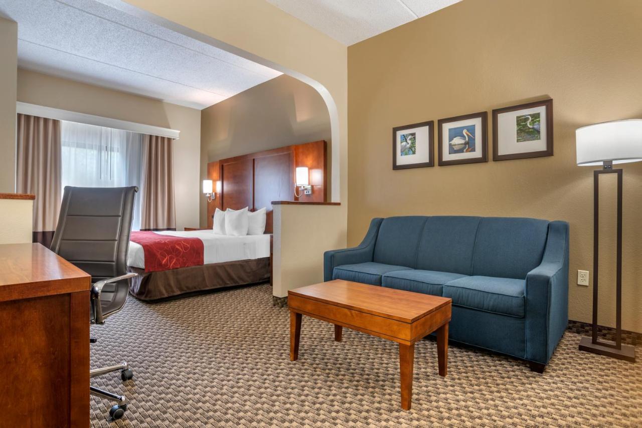 Comfort Suites Tallahassee Capitol - University Area Bagian luar foto