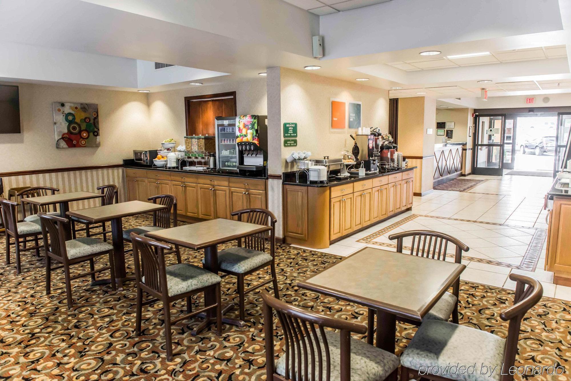 Comfort Suites Tallahassee Capitol - University Area Bagian luar foto