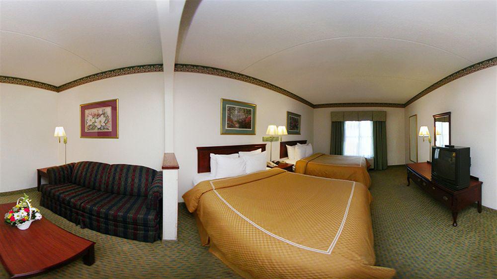 Comfort Suites Tallahassee Capitol - University Area Bagian luar foto