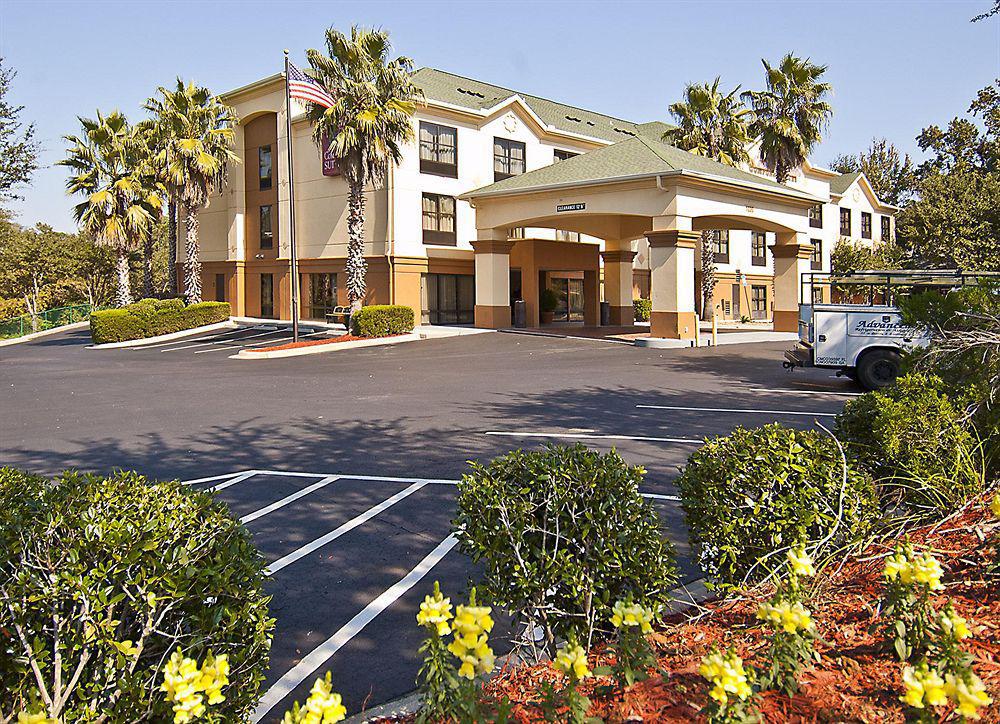Comfort Suites Tallahassee Capitol - University Area Bagian luar foto